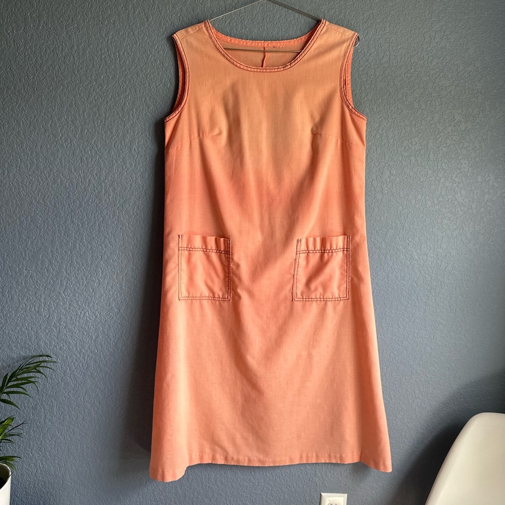 Sleeveless Peach Dress with Pockets vintage